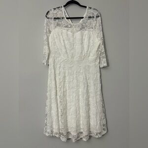 Elegant White Lace Dress